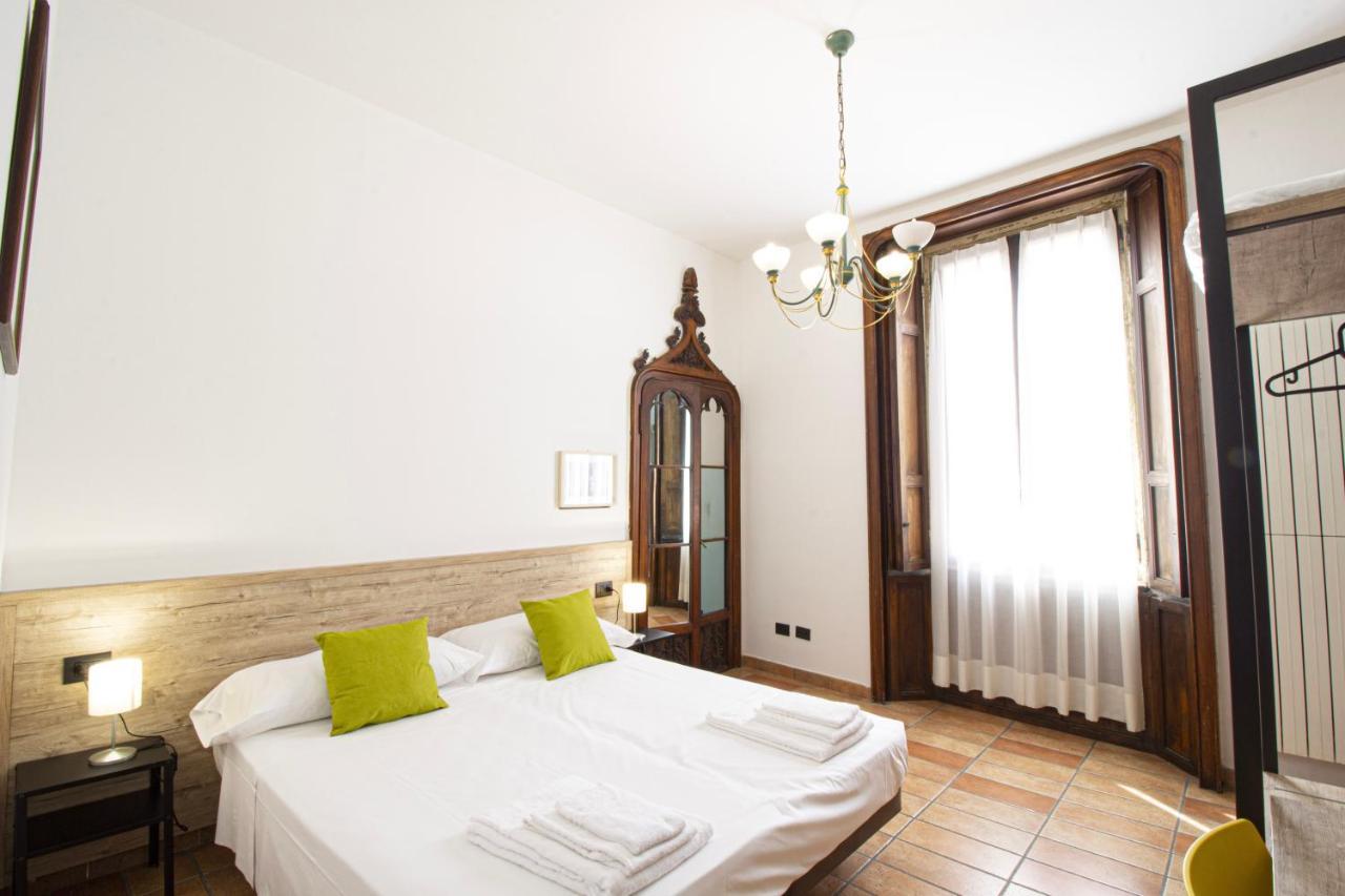 Hotel Tornielli 9 By Lvg Hotel Collection Novara Kültér fotó