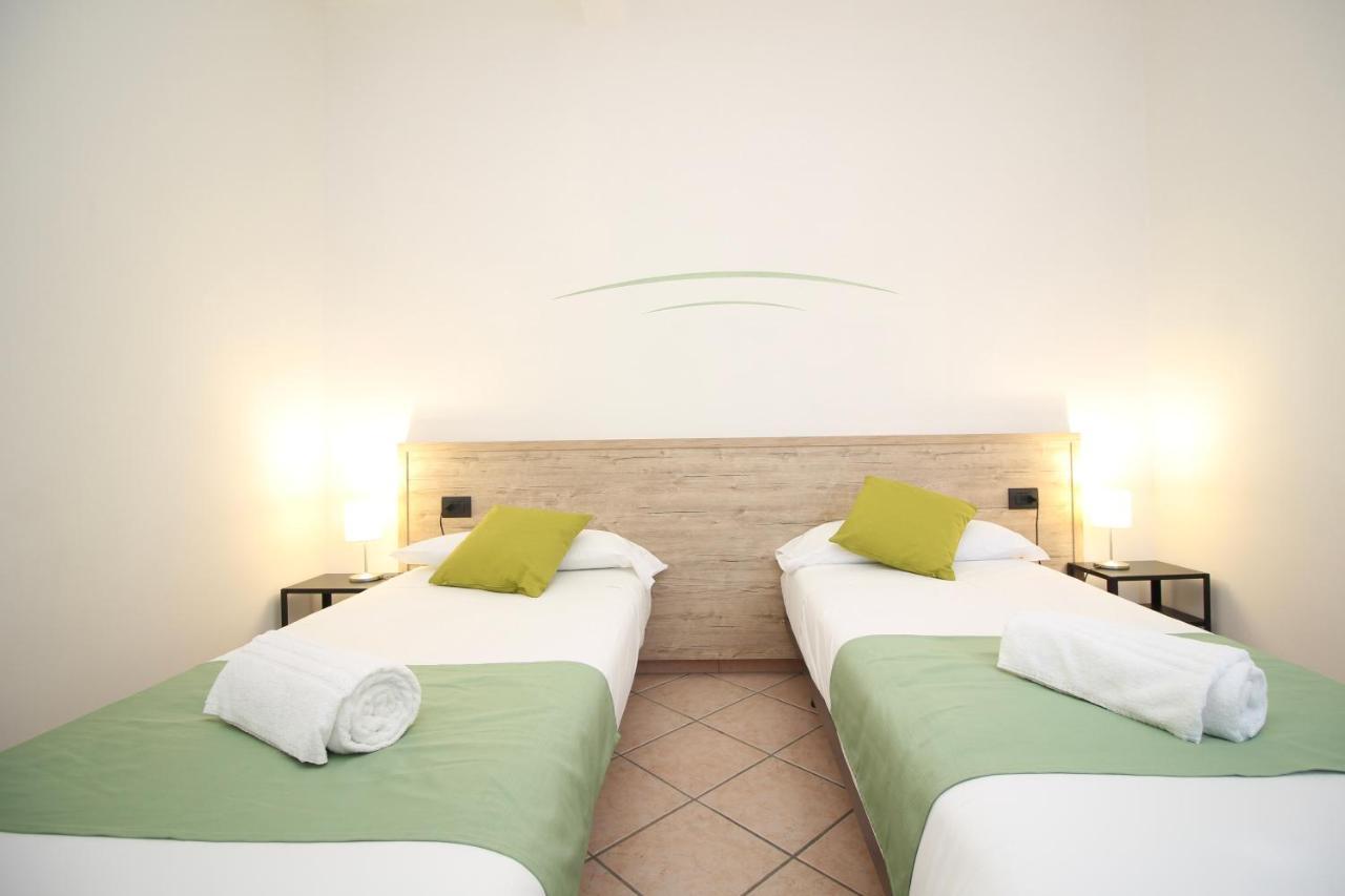 Hotel Tornielli 9 By Lvg Hotel Collection Novara Kültér fotó