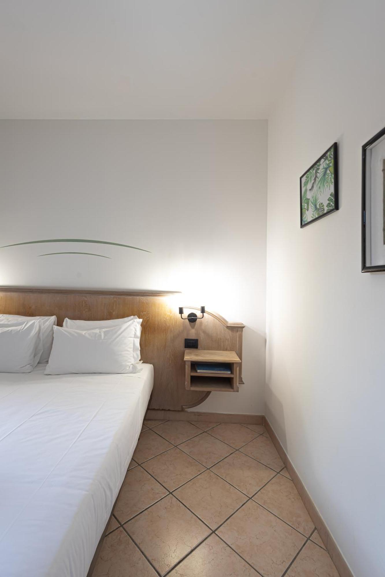 Hotel Tornielli 9 By Lvg Hotel Collection Novara Kültér fotó