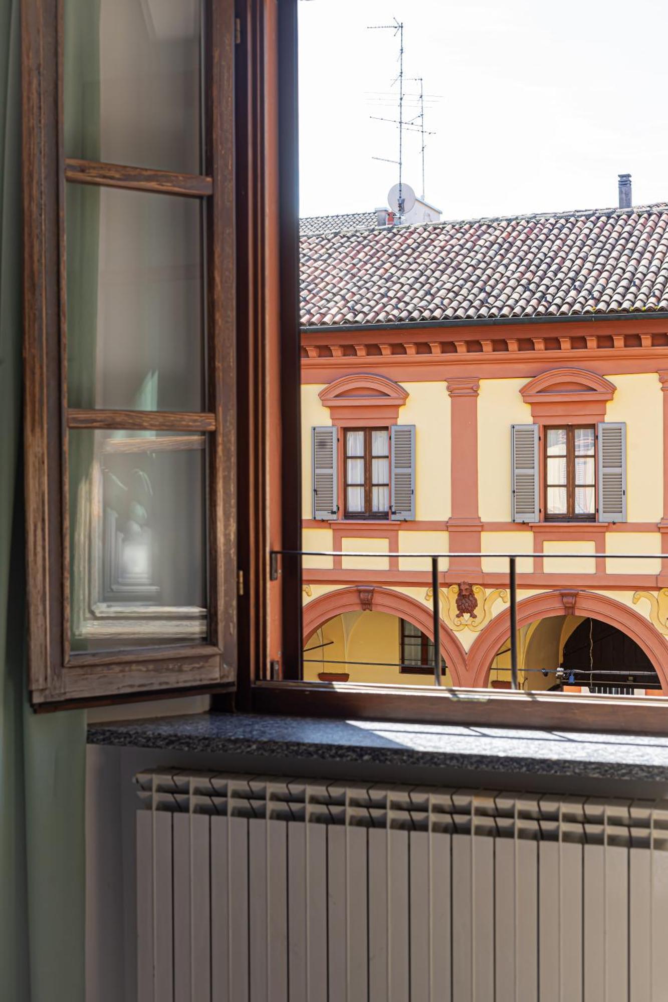 Hotel Tornielli 9 By Lvg Hotel Collection Novara Kültér fotó