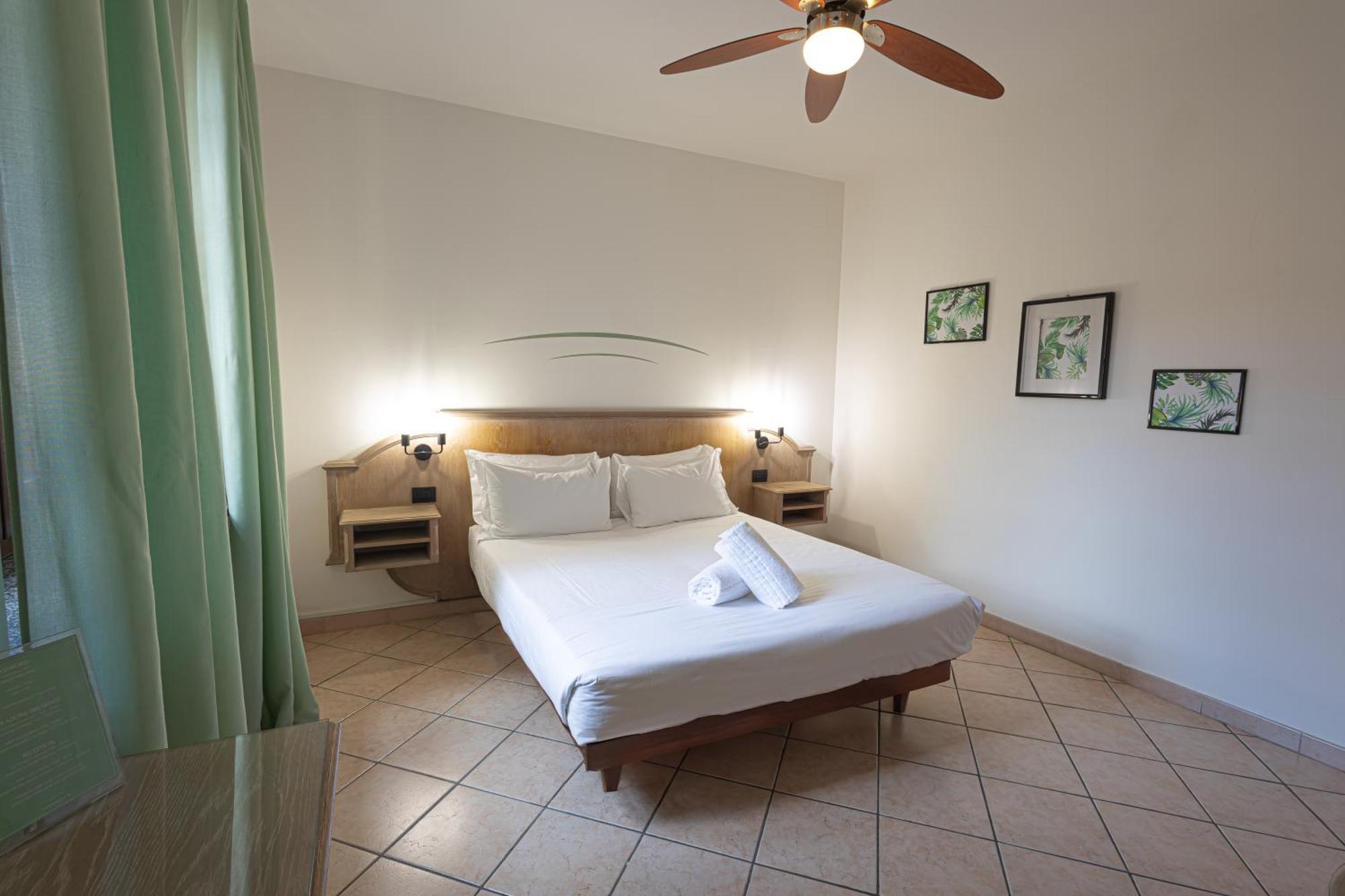 Hotel Tornielli 9 By Lvg Hotel Collection Novara Kültér fotó
